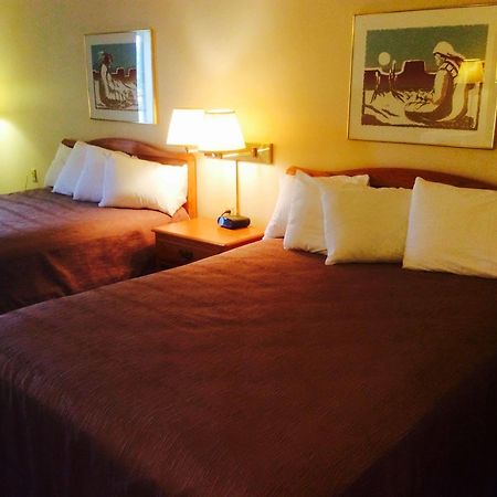 Forty Club Inn Deerwood Zewnętrze zdjęcie