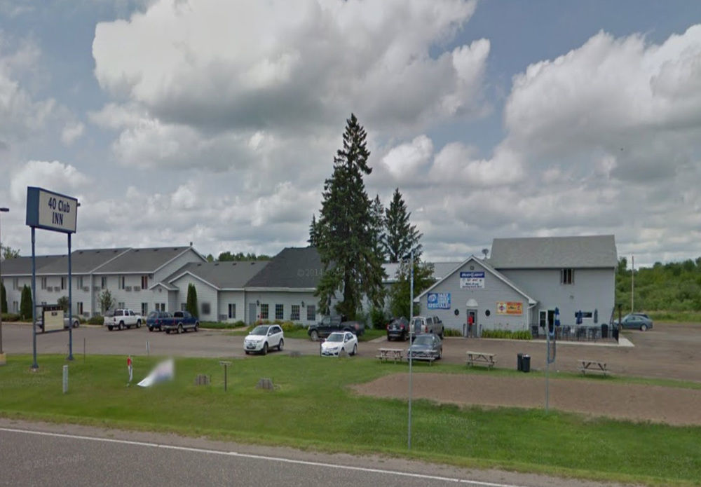 Forty Club Inn Deerwood Zewnętrze zdjęcie