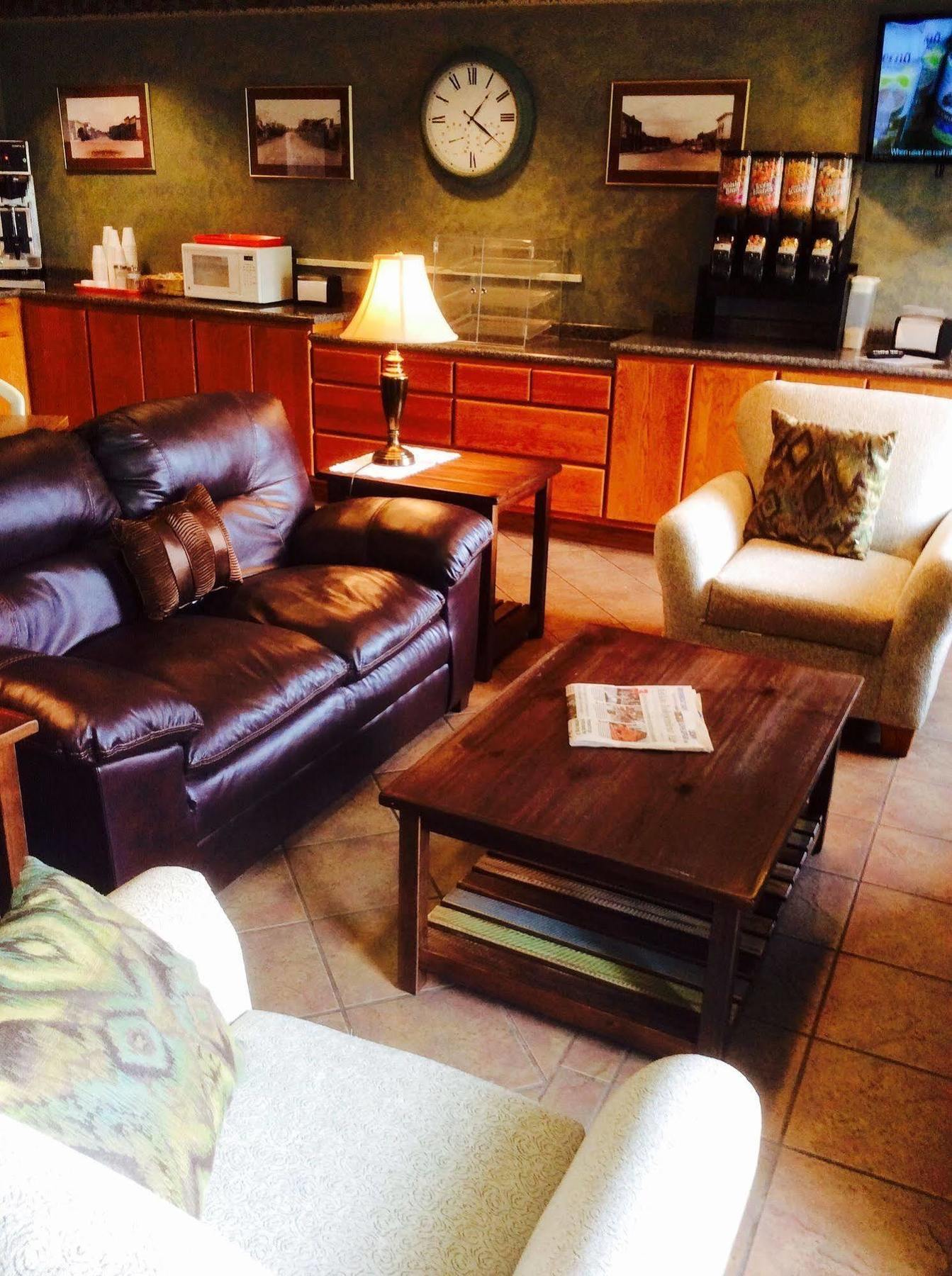 Forty Club Inn Deerwood Zewnętrze zdjęcie